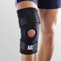 Knee Stabilizer with Buckles